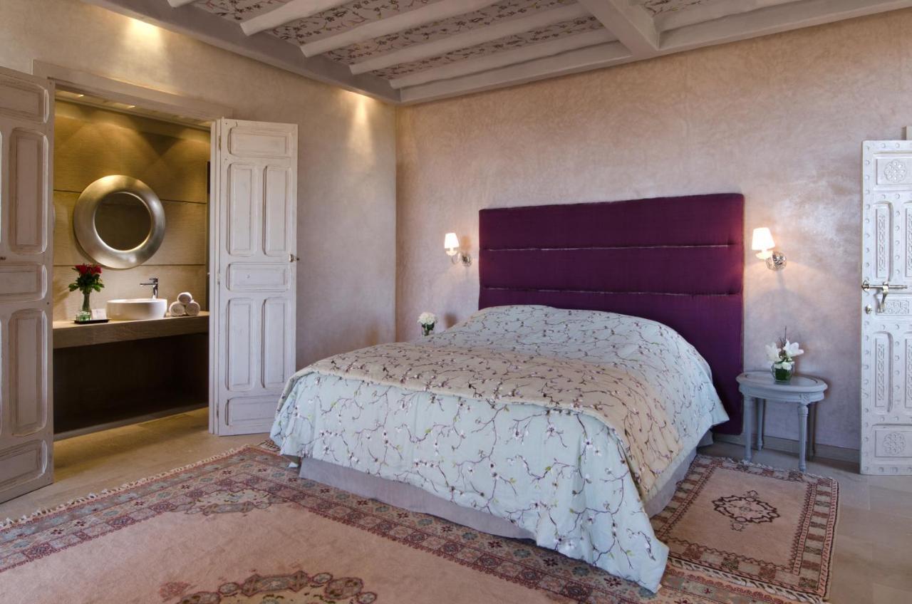 Tigmiza Boutique Hotel & Spa Ouled Jelal Kültér fotó A bedroom at the hotel
